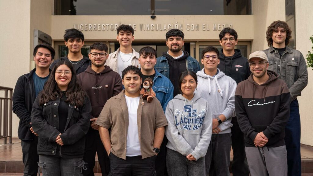 Estudiantes FING adjudican fondo para iniciativa que acompaña y apoya la inserción universitaria en el primer año